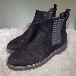 Paul Green Vienna Lugged  Chelsea Booties Shoes Size 8 Black Leather